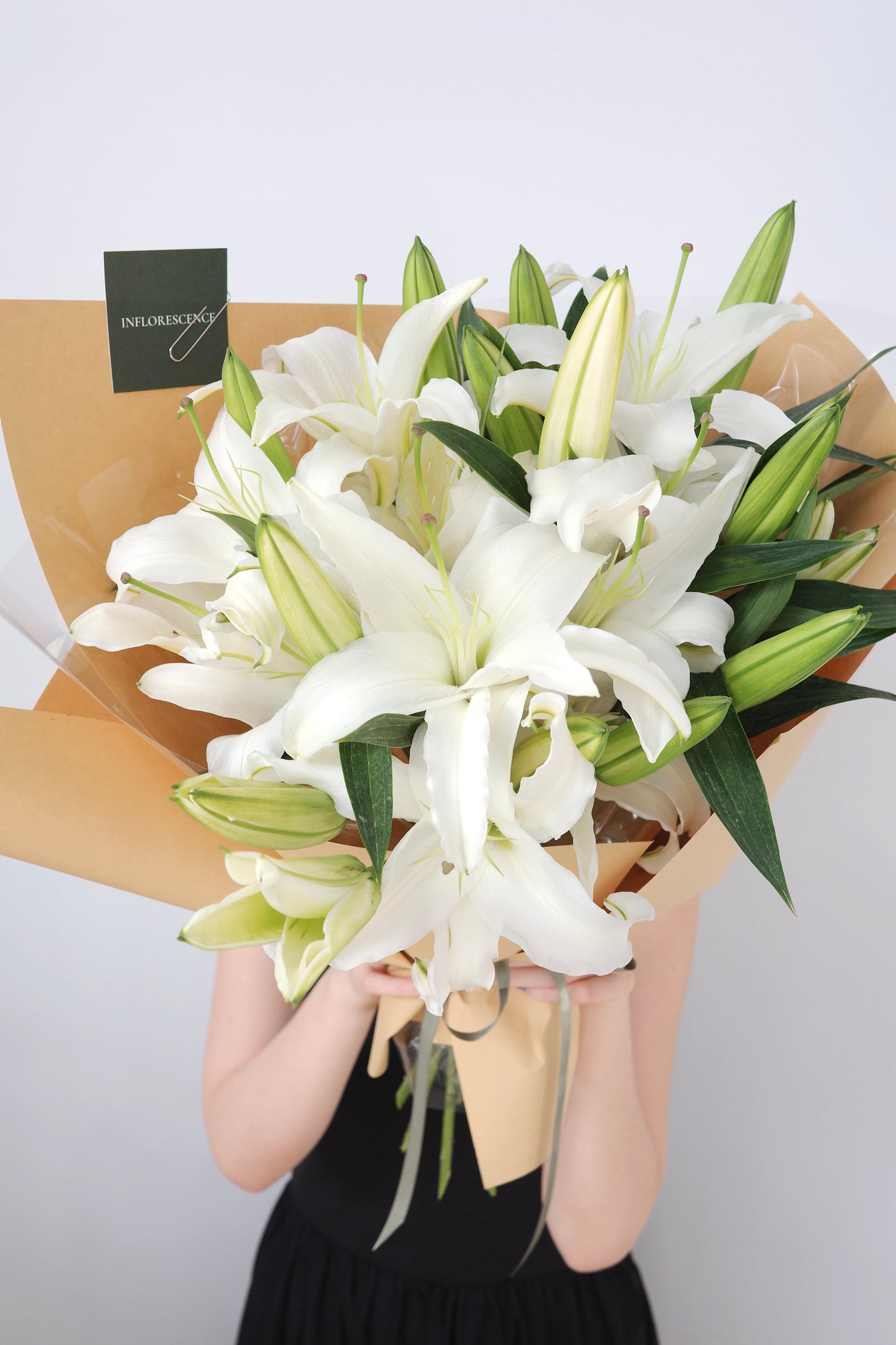 Fresh White Lilies, Bouquet | By The Bunch