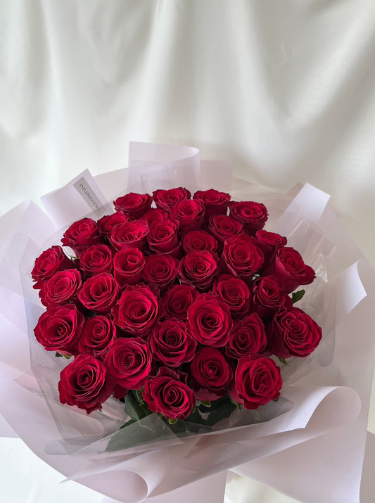 Classic Red Roses, Bouquet