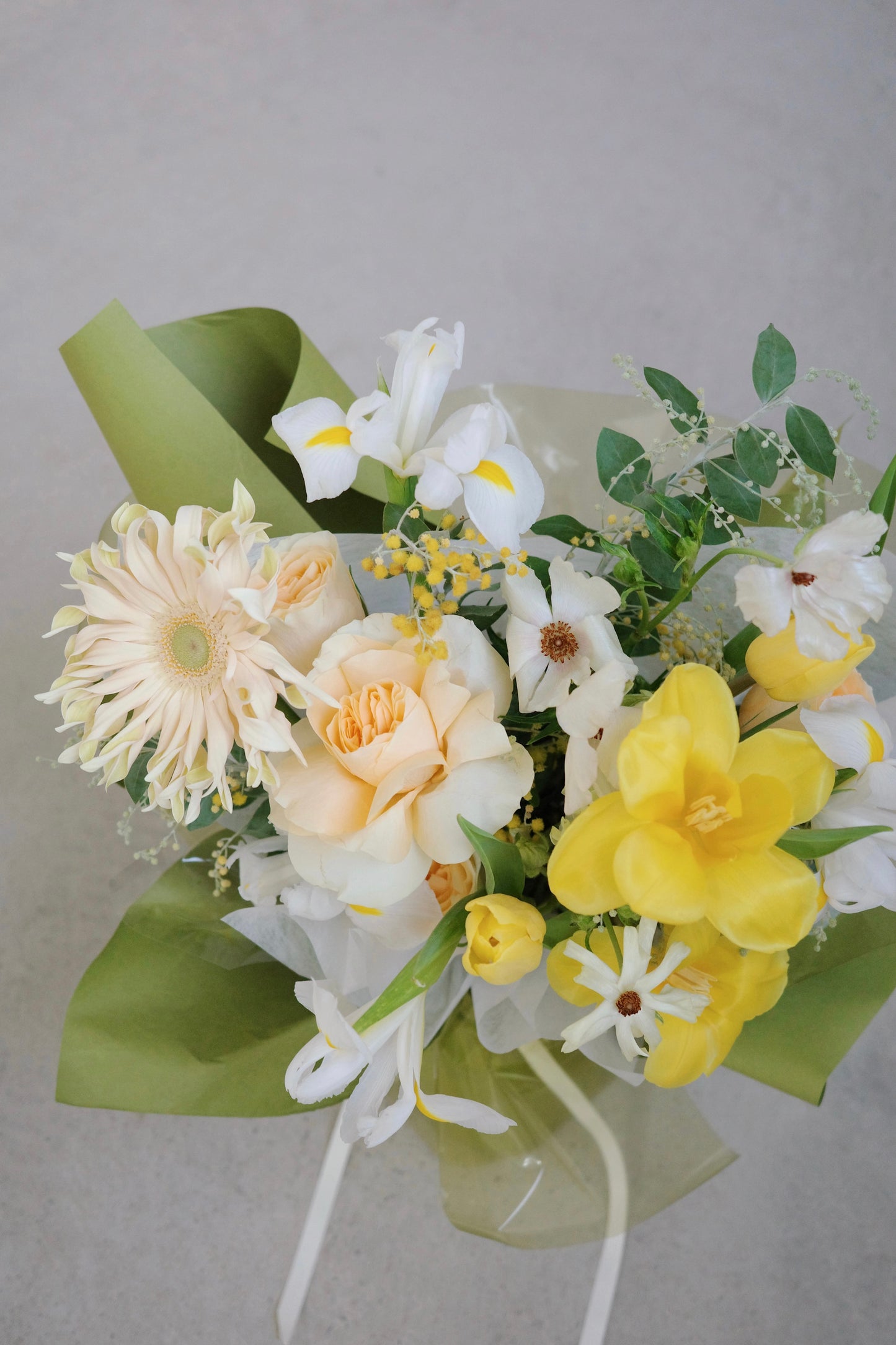 Dressed in Green, Bouquet